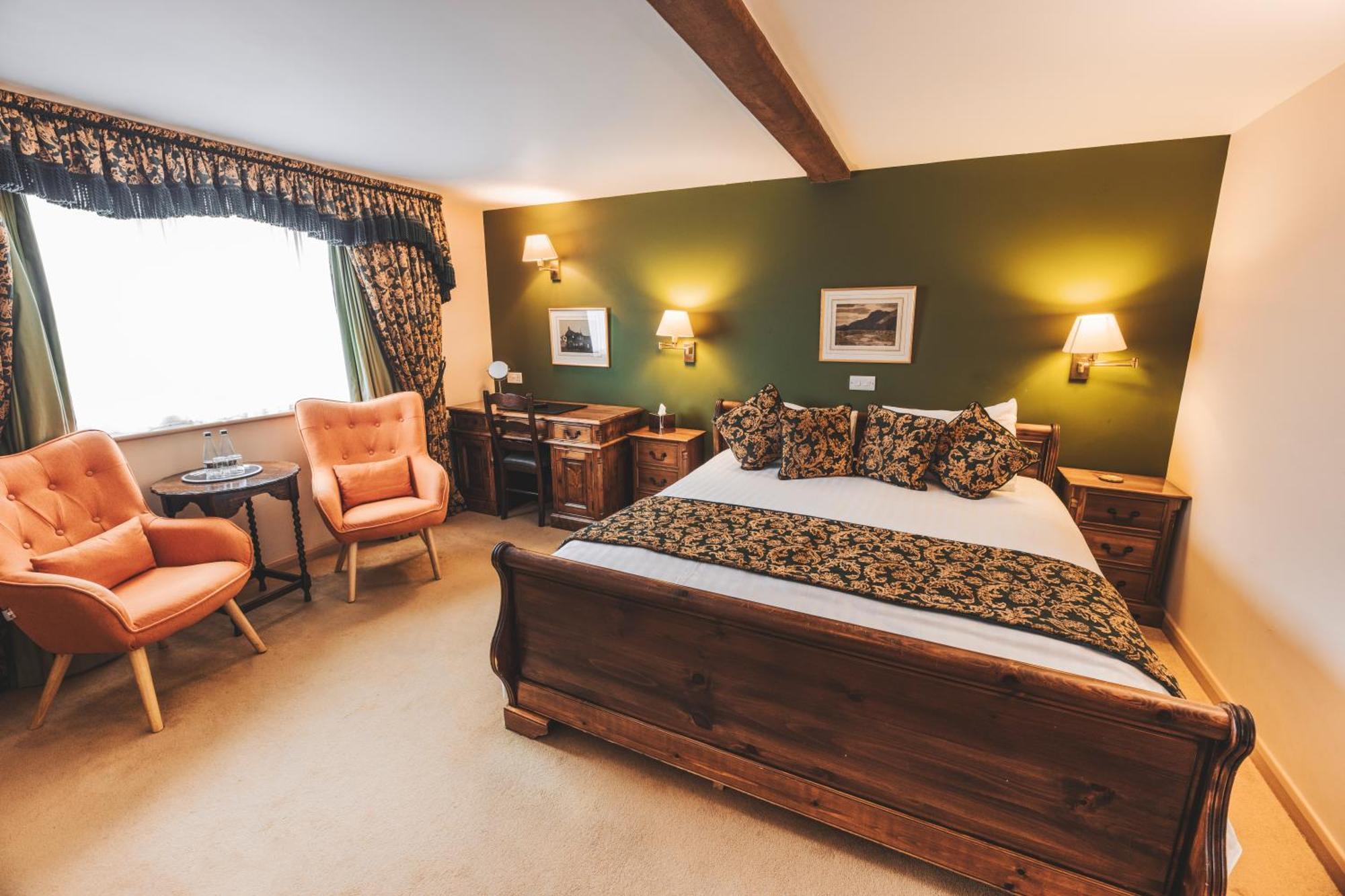 The Auberge Yaxley  Eksteriør billede